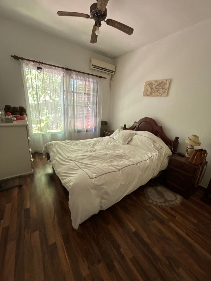 CASA 4 AMBIENTES CON PILETA Y PATIO 
