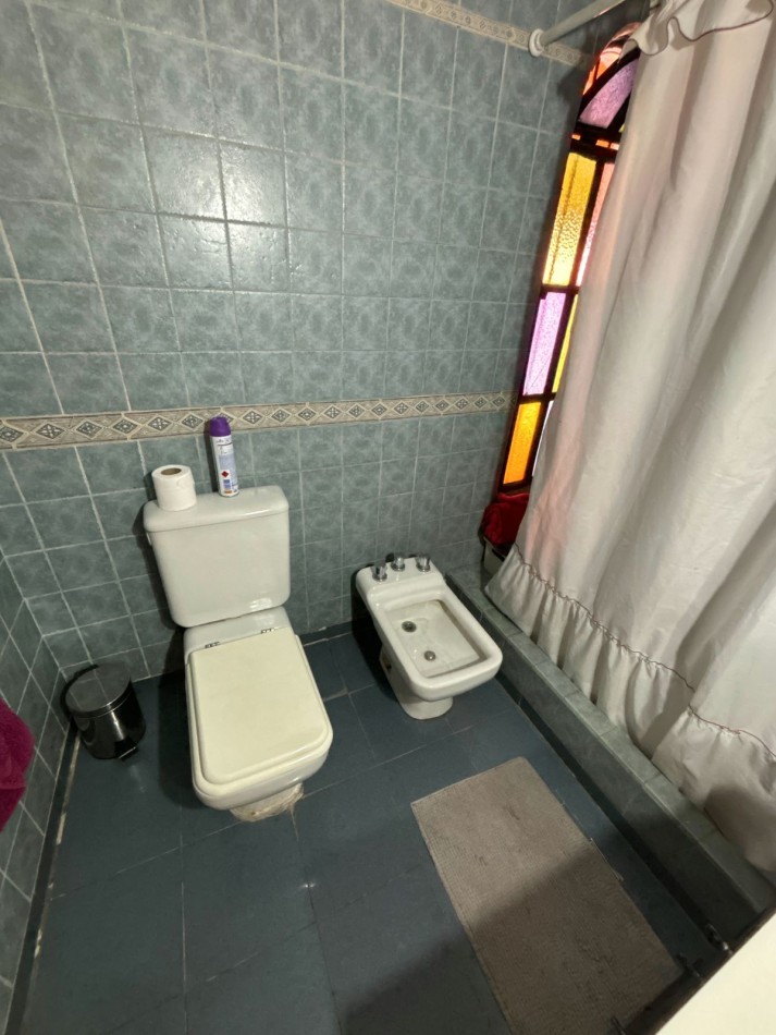 CASA 4 AMBIENTES CON PILETA Y PATIO 