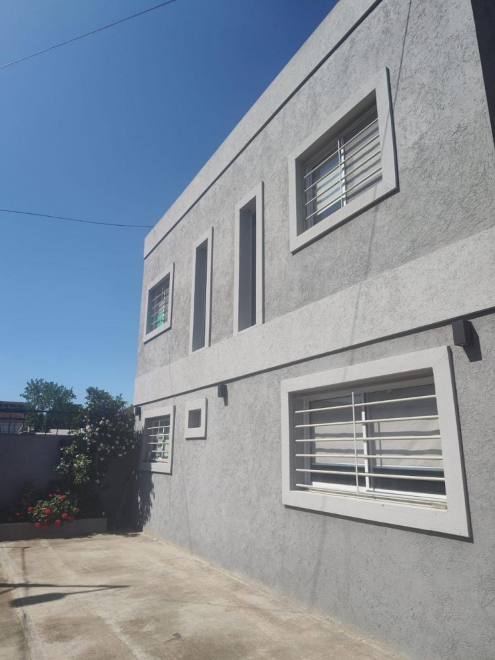 DUPLEX 3 AMBIENTES CON COCHERA 