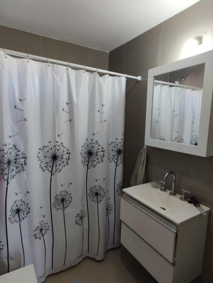 DUPLEX 3 AMBIENTES CON COCHERA 