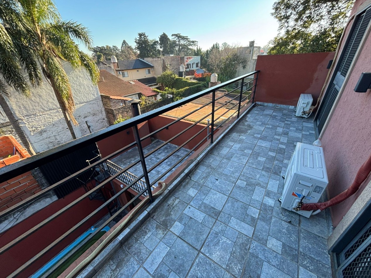 4 ambientes en venta con cochera y quincho 