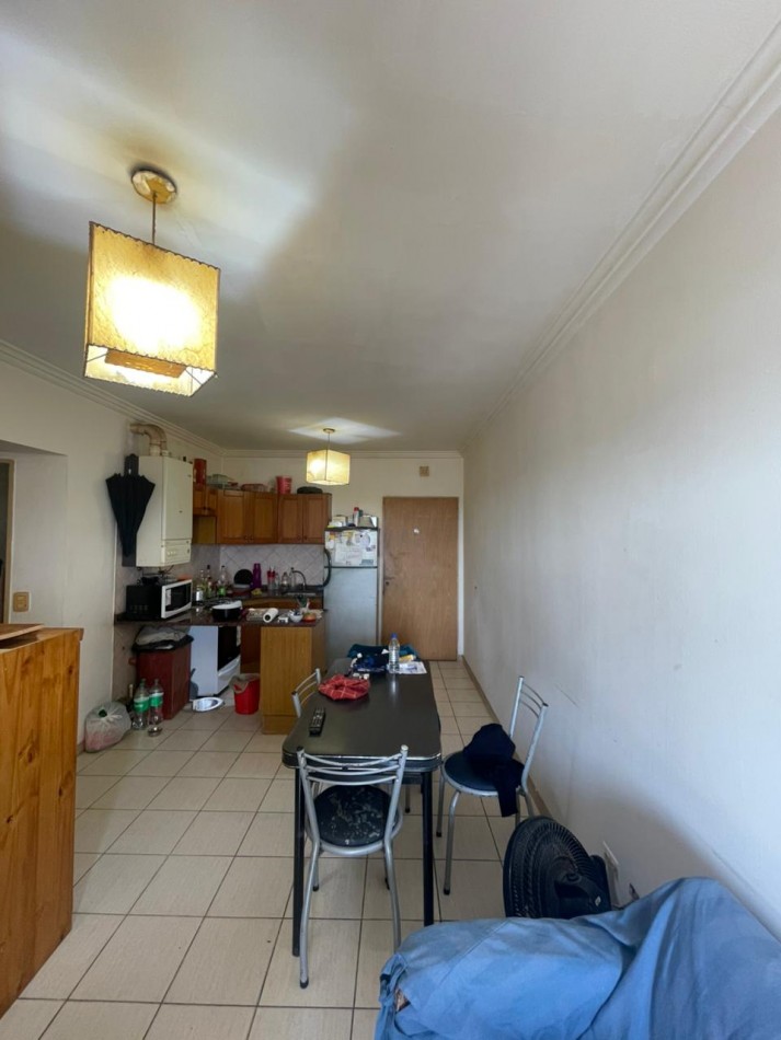 DOS AMBIENTES CON BALCON EN EDIFICIO BARCELONA 