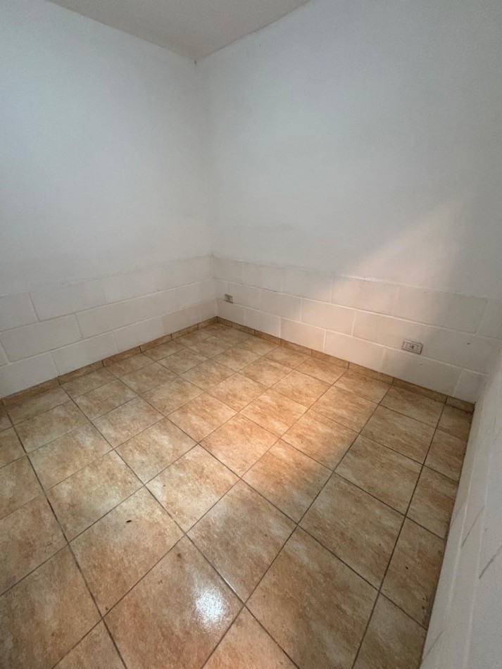 3 AMBIENTES EN PLANTA BAJA MUÑIZ 