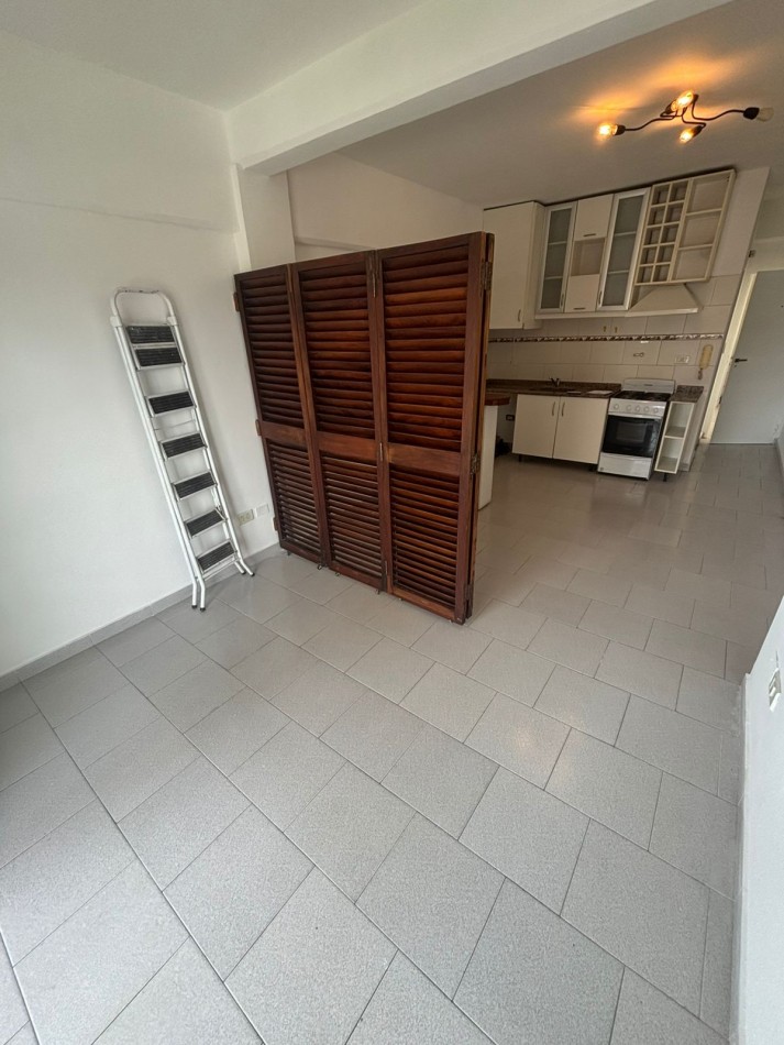 MONOAMBIENTE CON BALCON MUÑIZ CENTRO EN VENTA 