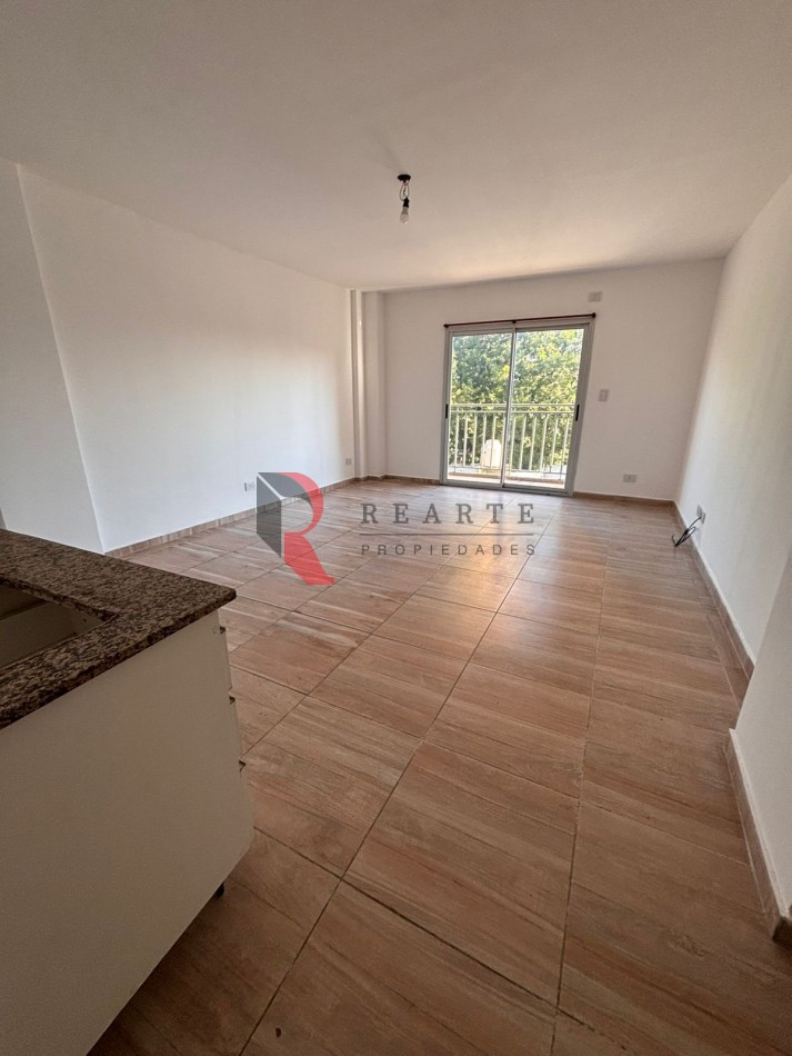 MONOAMBIENTE CON BALCON EN SAN MIGUEL A LA VENTA