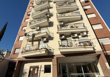 DOS AMBIENTES CON COCHERA 